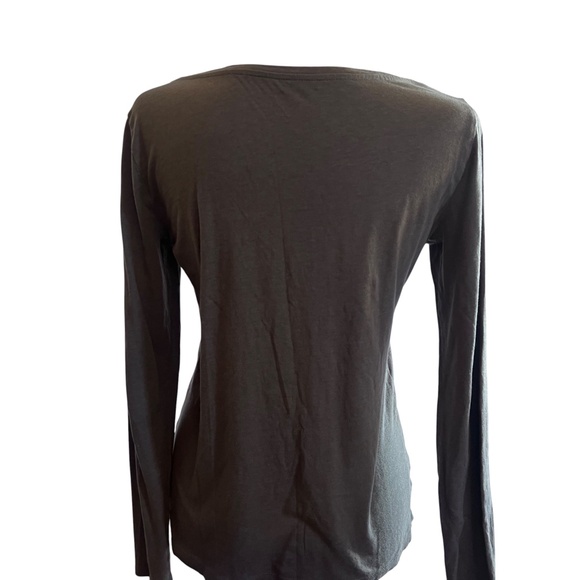 Loft basic long sleeve tee, size medium - Picture 8 of 9